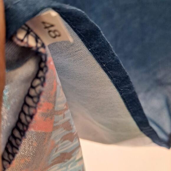 Unknown Blue Multicolored 3/4 Sleeve Button Front Crewneck Blouse - Size S - Picture 11 of 11